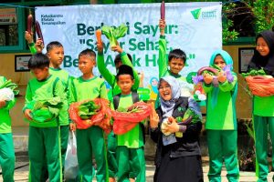 Dompet Dhuafa Jogja Bagikan Sayuran Gratis Di Sekolah Pelosok
