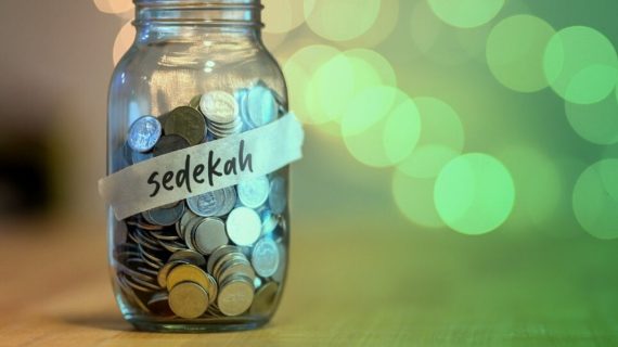  4 Ayat Tentang Sedekah, Al Baqarah Ayat 261